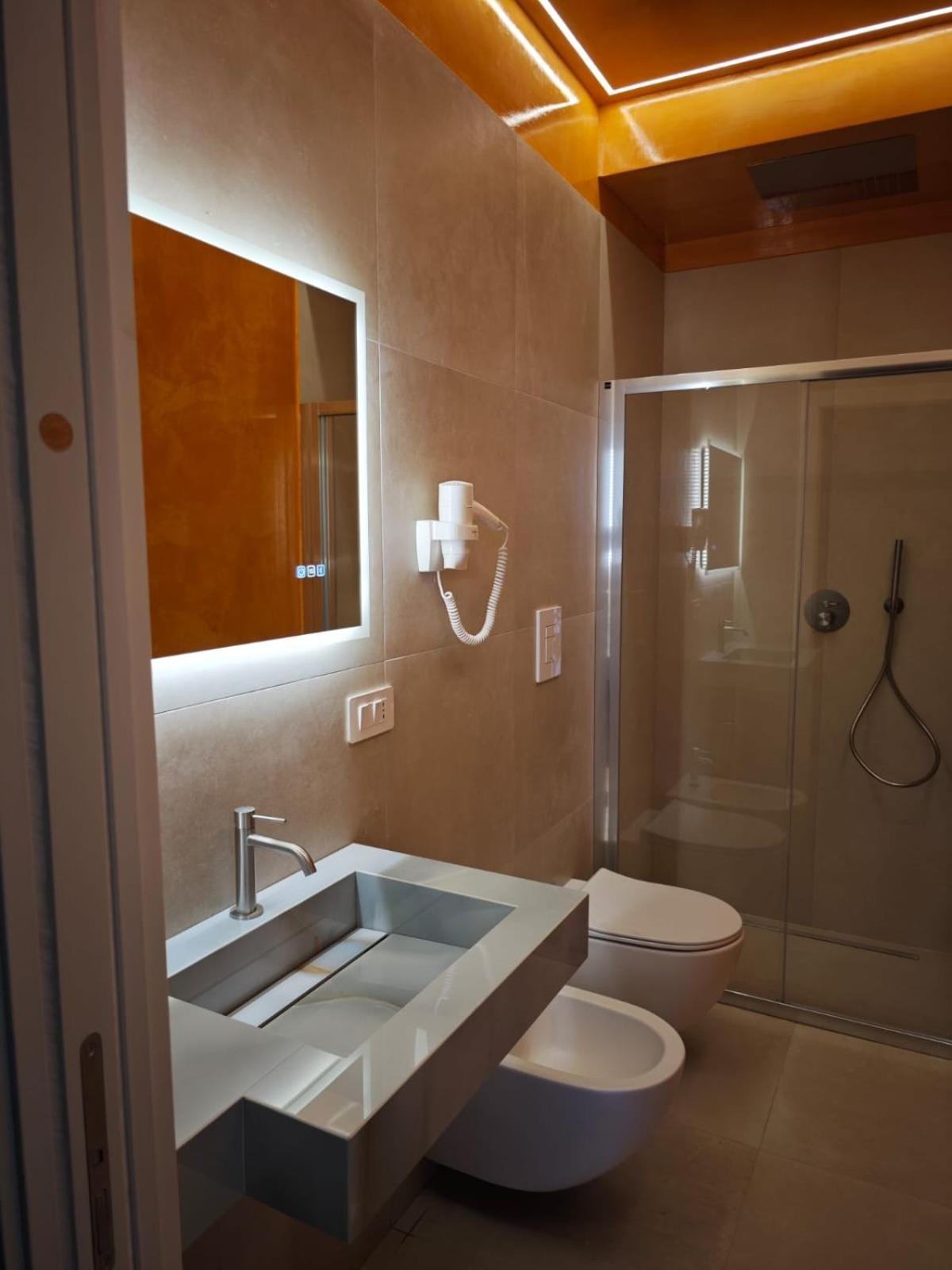 Shanti Rooms & Apartments Castello Bacoli Eksteriør bilde
